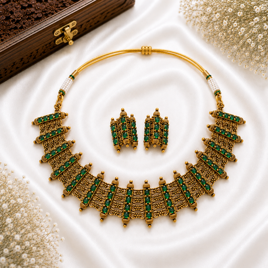 Emerald Antique Panel Necklace Set